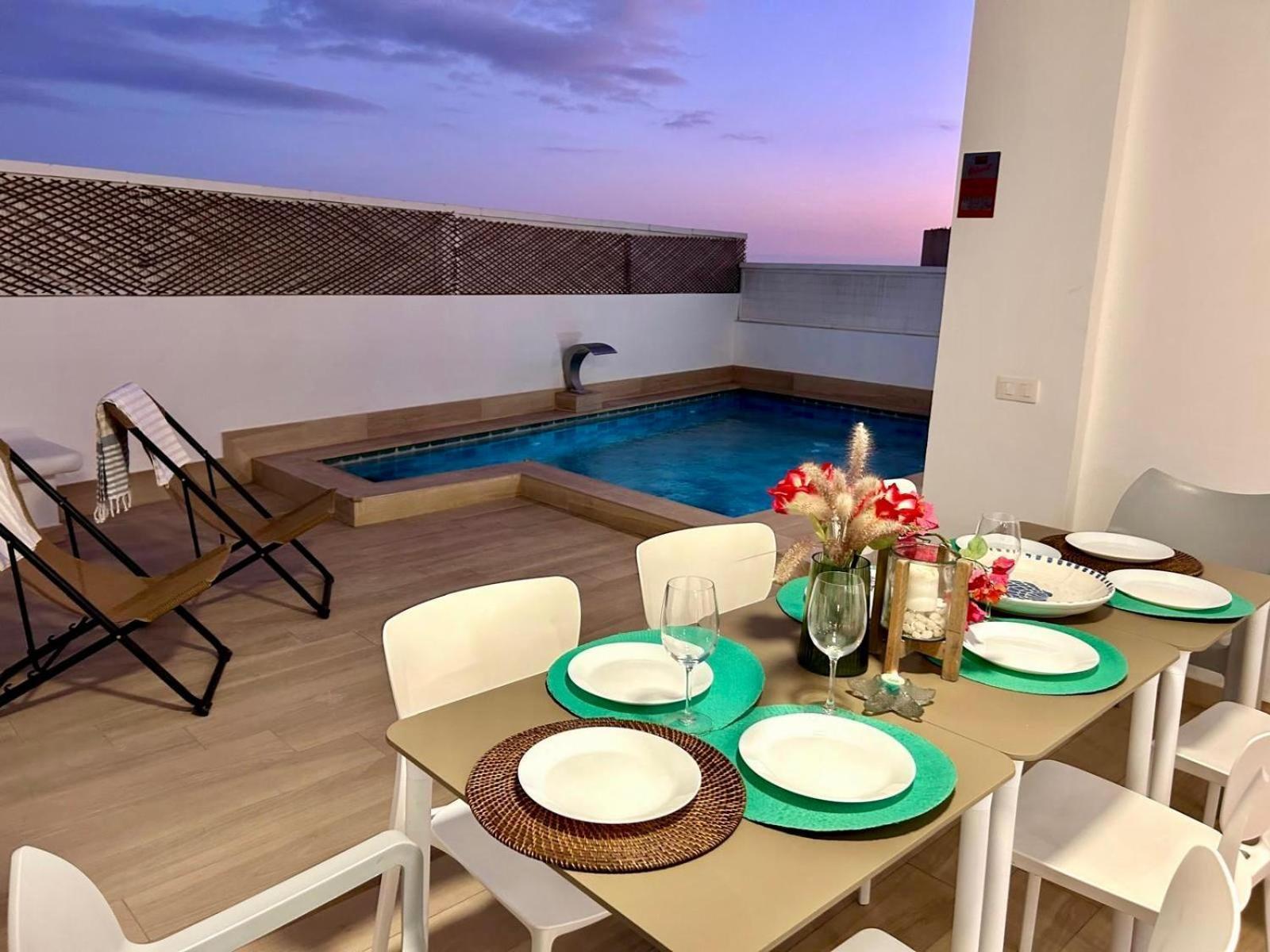 Daire Lilias - Private Heatable Pool, Bbq, Free Wifi *